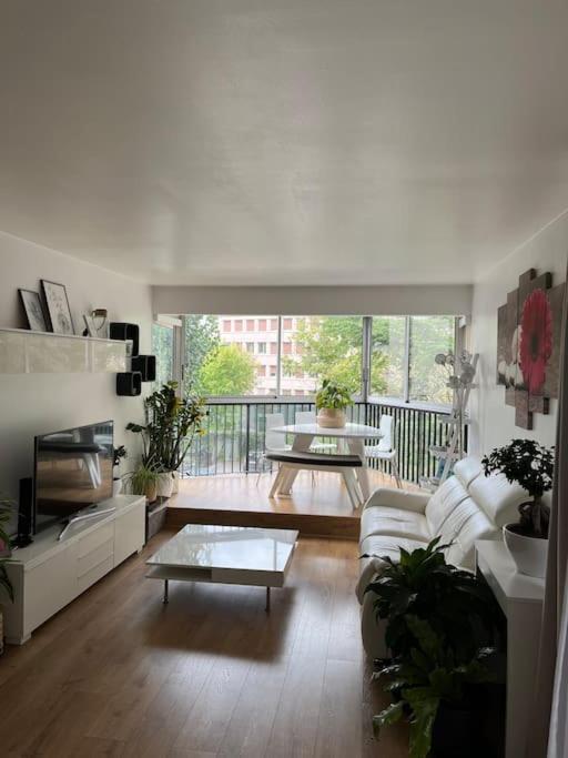 Appartement 55 M2 Le Chesnay 르 슈네 외부 사진